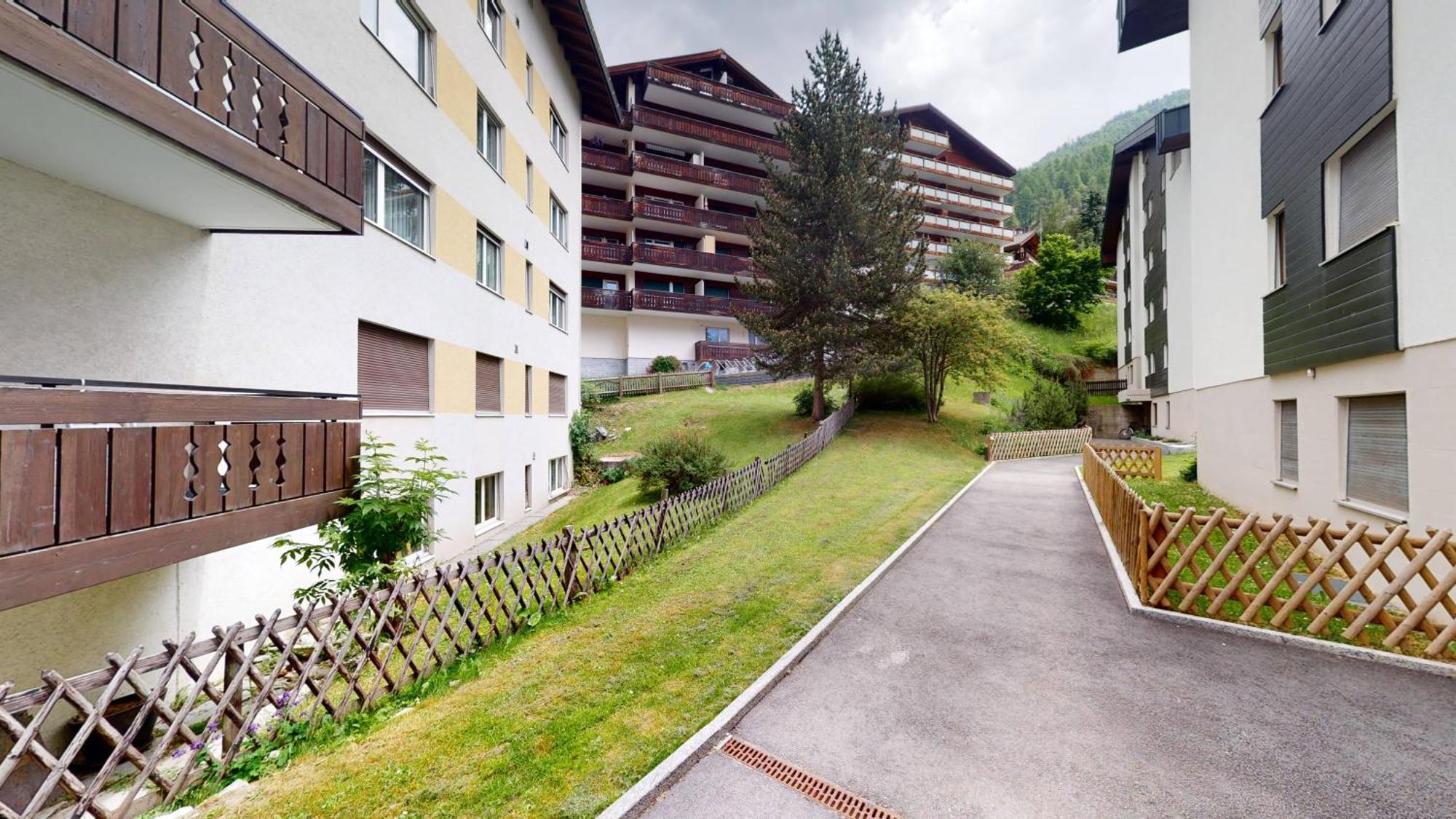 Beautiful Apartment In Zermatt With A Breathtaking View Of The Matterhorn Exterior photo