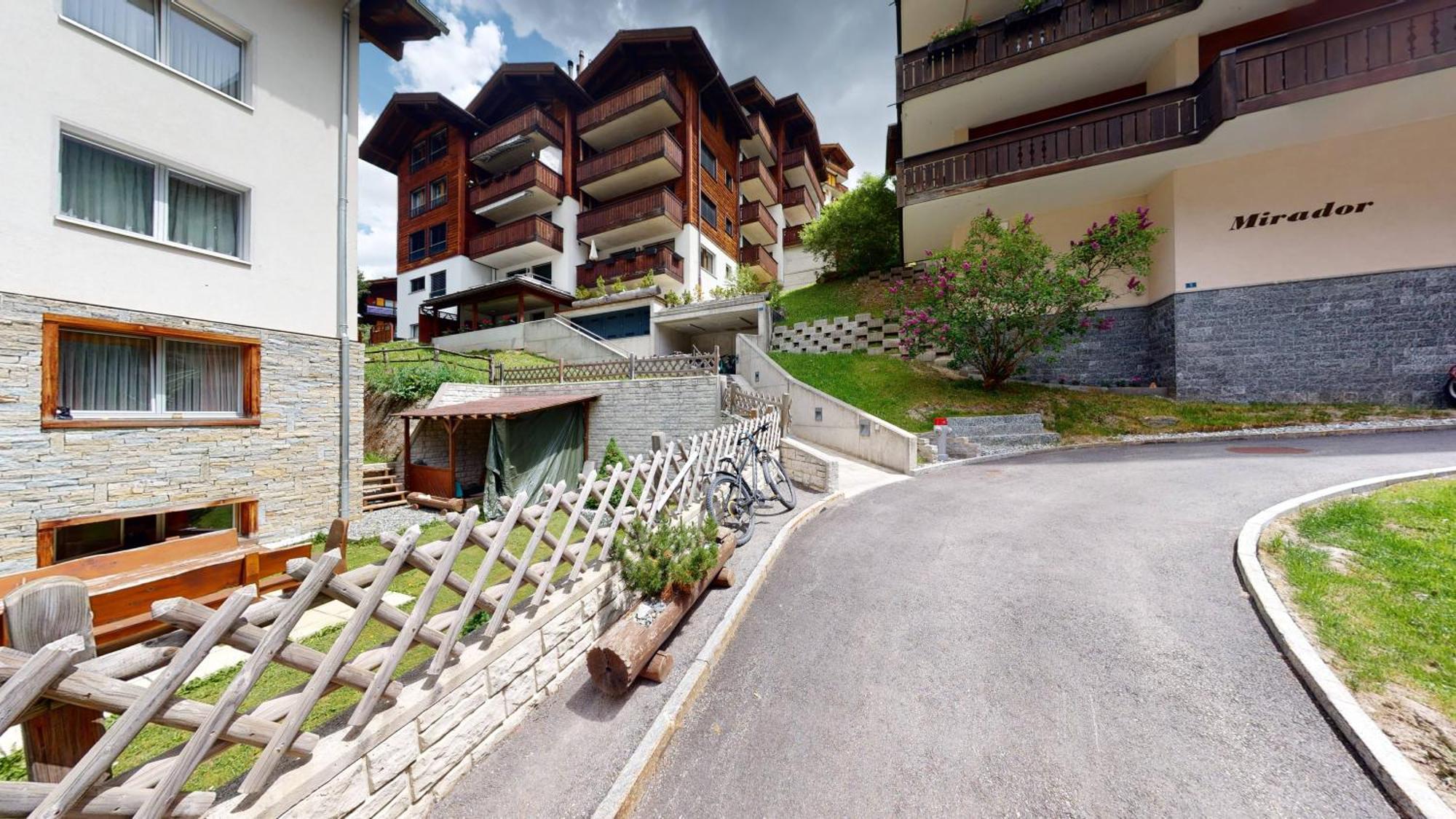 Beautiful Apartment In Zermatt With A Breathtaking View Of The Matterhorn Exterior photo